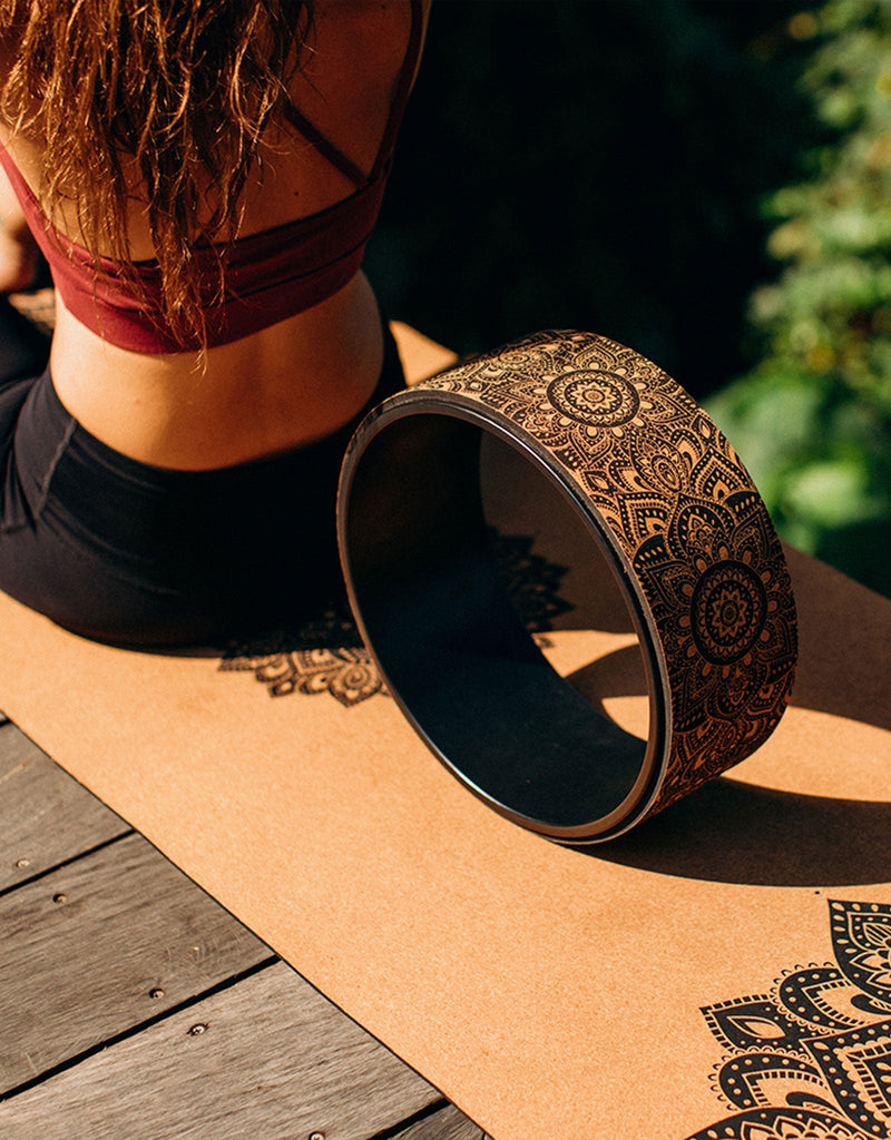 Load image into Gallery viewer, Yoga Design Lab - Yoga Wheel Cork Mandala Black
