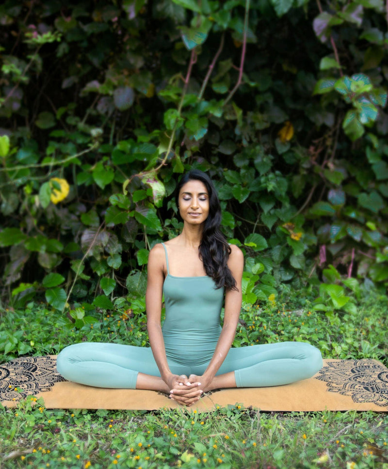 Load image into Gallery viewer, Yoga Design Lab - Cork Yoga Mat - Best For Eco-Conscious Yogis
