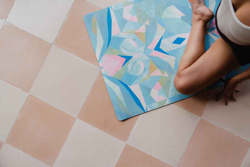 Load image into Gallery viewer, Yoga Design Lab - Combo Travel Yoga Mat - Best For Travel
