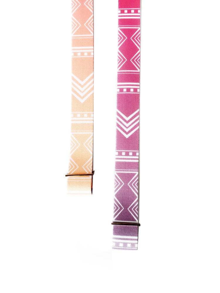 Load image into Gallery viewer, Yune Yoga - Yoga Strap | Stretching Strap | Metal Buckles | Pink | Yune Yoga | The Cassady
